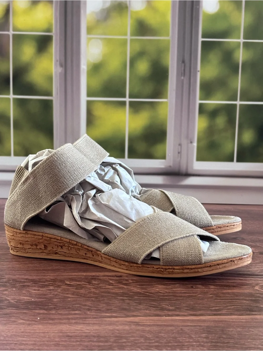 Charleston Shoe Co. Peachtree Core Linen Neutral Mini Wedge Stretch Sandal 10